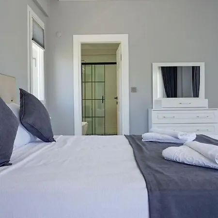 For Families In Nature Villa *