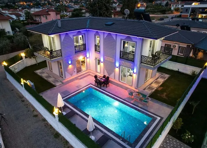 For Families In Nature Villa *